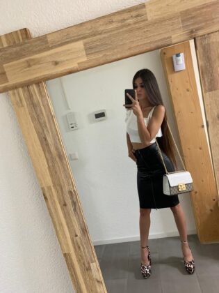Carola